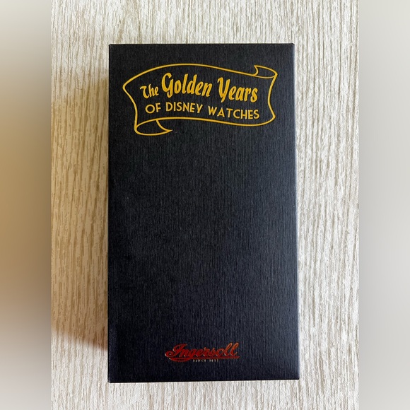 NWT Vintage Disney’s Golden Years of Watches Gray Watch - Picture 5 of 14